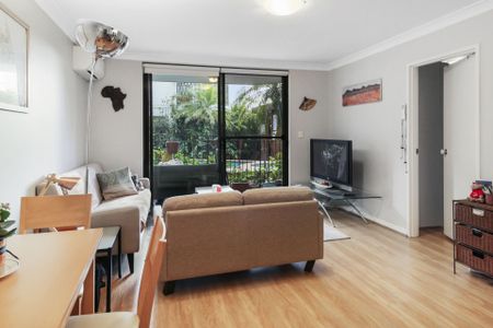 Glebe - Photo 2