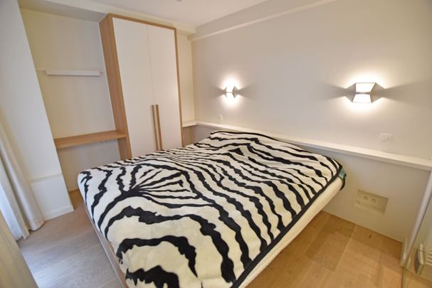 Mooi appartement met zijdelings zeezicht, centraal gelegen op het Lichttorenplein - Photo 1