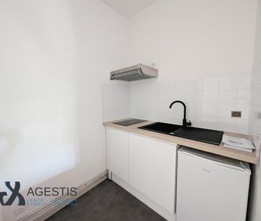 Location Appartement 2 pièces 29m² CASTRES 81100 - Photo 2