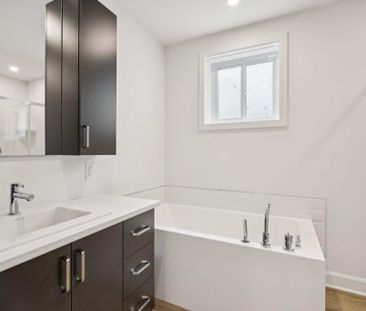 Beau 5 1/2 neufs ! TRIPLEX = Tranquilité ! Châteauguay, disponible ... - Photo 3