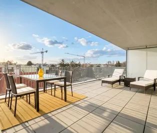 VIC und U1 Kaisermühlen, 4 Zi. mit 35m2 Terrasse Richtung Donauinsel - Photo 3