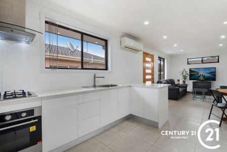 Modern Two-Bedroom Granny Flat in Prime Mt Pritchard Location - Photo 5