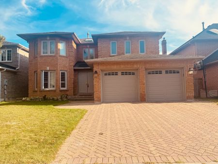 For Lease - 3 Elmsley Drive, Richmond Hill, Ontario - Photo 4