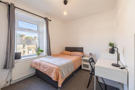 2 bedroom private hall to rent - Photo 4