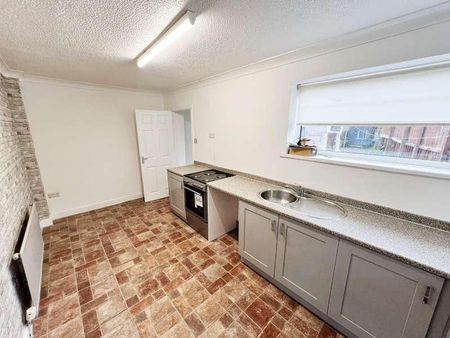 Tyne Crescent, Spennymoor, DL16 - Photo 4