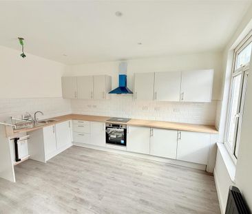 5 bedroom flat to rent - Photo 6
