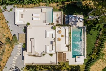 5 bedroom luxury Villa for rent in Los Monteros, Spain