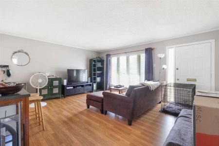 For Lease - 344 Annshiela Drive, Georgina, Ontario - Photo 5