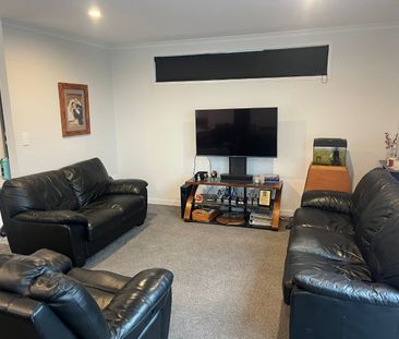 Close to Tauriko and Schools - Pyes Pa - Photo 3