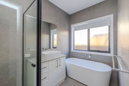 Stylish & Low-Maintenance Living in Prime Location - Photo 5