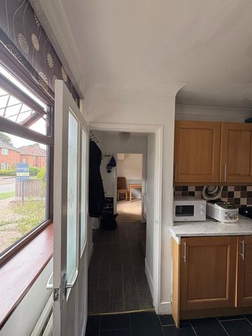 3 bed apartment to rent in Buckingham Road, Norwich, NR4 - Photo 4