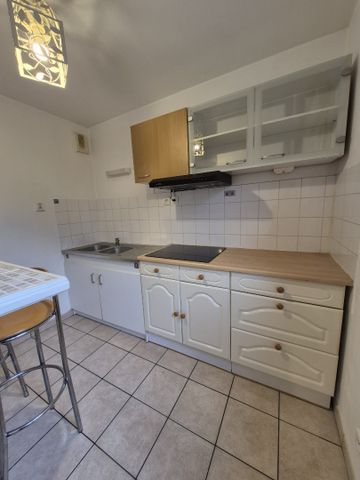 Location Appartement 2 pièces 37m² LENS 62300 - Photo 3