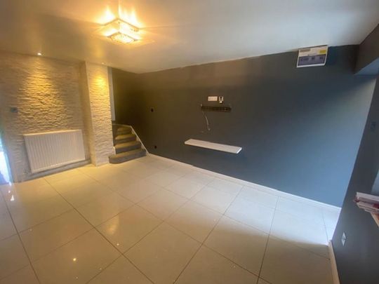 2 bedroom semi-detached house to rent - Photo 1