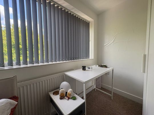 Cedar Road, Southampton - Photo 1