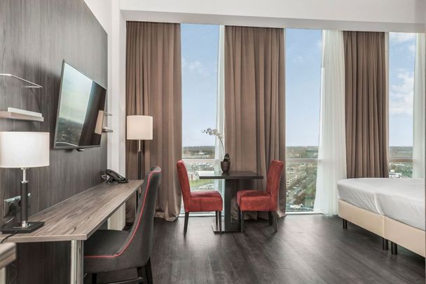 Mandelaplein 1, Centrum Stad Noord, 1314CG, Almere - Photo 1