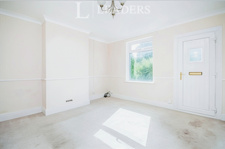 3 bedroom house to rent - Photo 2