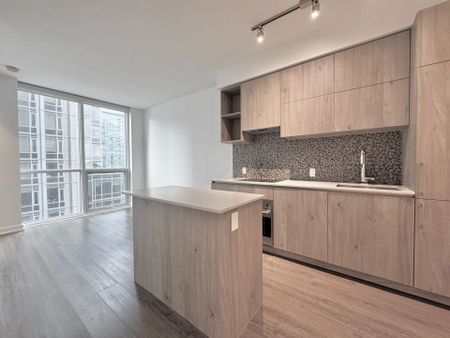 For Lease - 1 Yorkville Avenue Unit# 1204, Toronto, Ontario - Photo 4