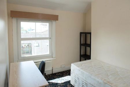 7 bedroom house to rent - Photo 2