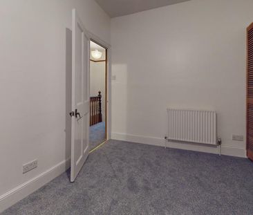 4 bedroom house to rent - Photo 3