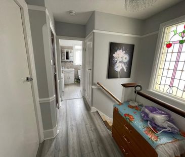 House share to rent - Photo 2
