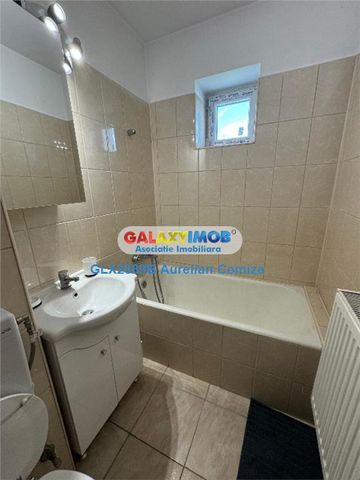 Apartament 3 camere semidecomandat Lujerului - Fotografie 5