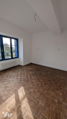 MAISON INDIVIDUELLE - CORPS NUDS - Photo 1