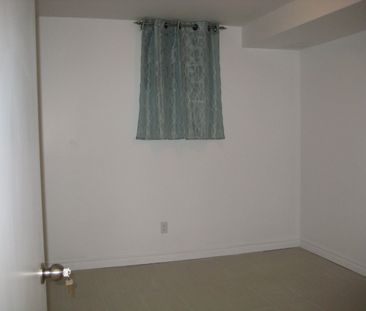 For Lease - 765 Gerrard Street Unit# Lower, Toronto, Ontario - Photo 6