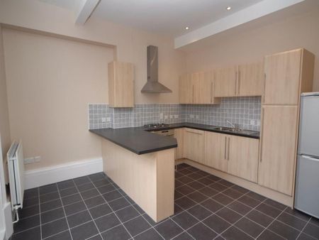 2 bedroom apartment to rent - Photo 4