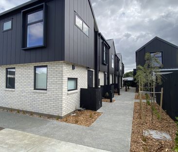 5/109 Taikata Rd, Te Atatu Peninsula - Photo 2