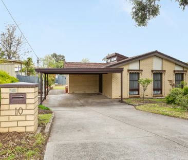 Open the Door to Family-Friendly Living in Aberfoyle Park - Photo 4