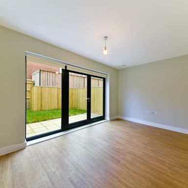 3 bedroom house - Photo 1