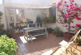 Attic-Piazza Navona: Short Stay. beautiful, fully furnished 1 Bedroom + Guest bed, 1 bath in period building with 2 large private terraces. Parquet floors, air conditioning, chef's kitchen, views, silent and bright. #2064