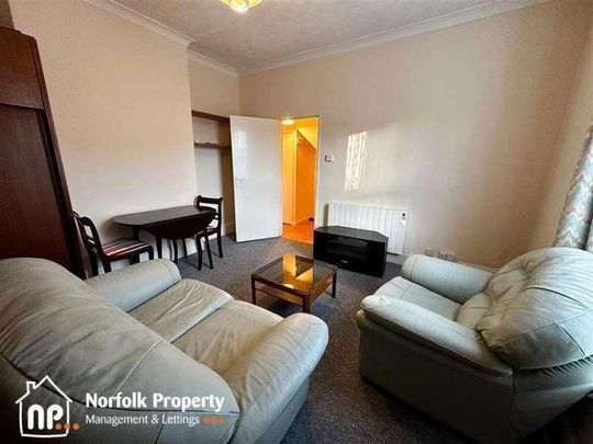 West City, NR2 - Photo 1