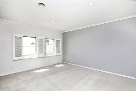 19/162 Stockmans Way, Kensington - Photo 3