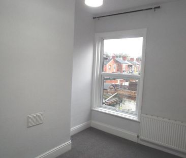 3 bedroom terraced house to rent - Photo 6