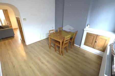 2 bedroom terraced house to rent - Photo 2