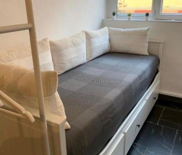 Location Appartement 1 pièce Meublé 9m² CANNES 06400 - Photo 2