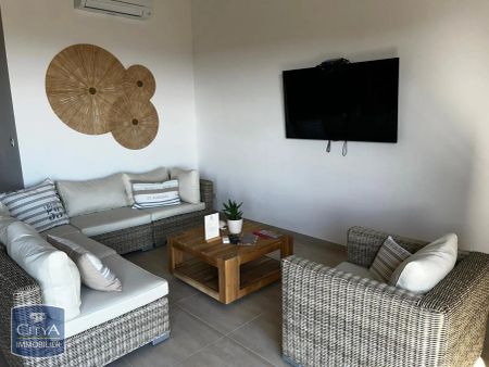 Appartement à louer 3 pièces 79m² - Photo 3