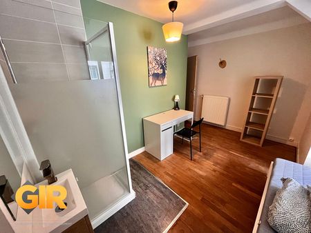 Location Maison 1 pièce 176m² RENNES 35000 - Photo 3