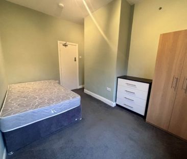 Victoria Road (room 3), Morley, Leeds - Photo 5