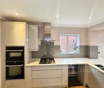 house to rent Tanhouse Farm Road, Solihull, West Midlands, B92 - Photo 6