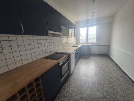 Location Appartement 3 pièces 97m² LILLE 59800 - Photo 5