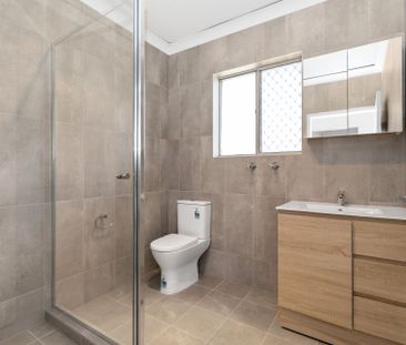 Stylish city to sea living - Photo 5