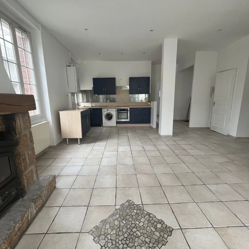 Location Appartement 3 pièces 74m² ST ETIENNE 42100 - Photo 1