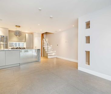 Vernon Yard, Notting Hill, W11, London - Photo 3