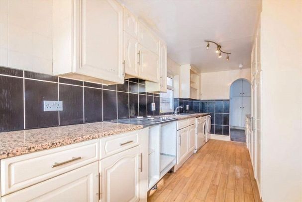 1 bedroom semi-detached house to rent - Photo 1