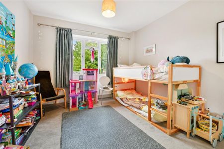 5 bedroom terraced house to rent - Photo 5