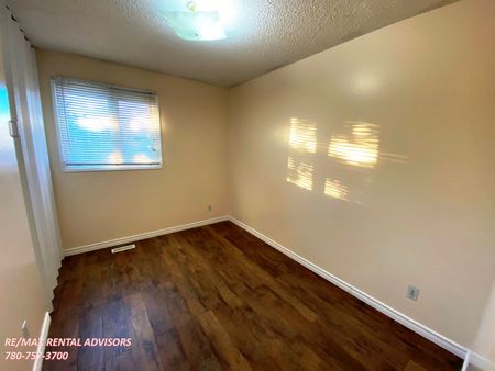 206 Callingwood Two Northwest - Photo 4