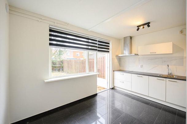 Te huur: Huis Veendamstraat in Almere - Foto 1