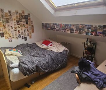 7 Bed - 27 Ashville Road, Hyde Park, Leeds - LS6 1NA - Student - Photo 4